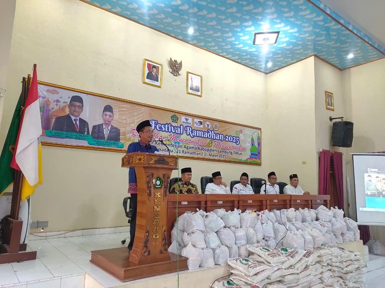Festival Ramadhan 1446 H di Kemenag Lampung Timur: MoU Wakaf, Santunan, Penyerahan Sertifikat, dan Buka Bersama  