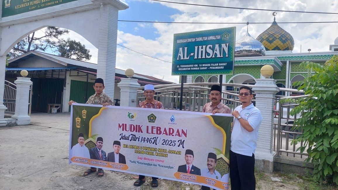 Jalankan Intruksi KUA Rumbai Siapkan 5 Spanduk Mudik Lebaran