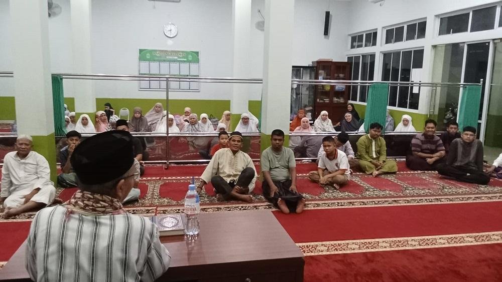 Penghulu Muda, Muhammad Idris Sampaikan Tausiah Ramadhan Di Masjid Nurul Iman