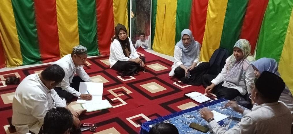 Ka. KUA Payung Sekaki Bersama Panitia Manasik Haji Gelar Rapat