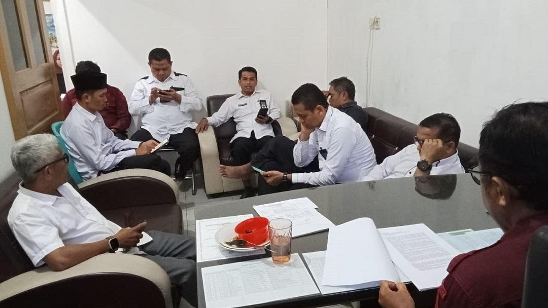 Bahas SE No.6/2025,  Ka.KUA Se-Kota Pekanbaru Rapat Dengan Kasi Bimas