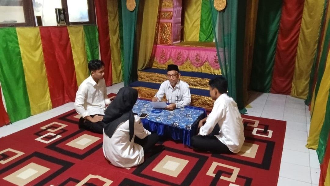 Penghulu Muda KUA Payung Sekaki Kupas Materi Mawaris Dengan Mahasiswa PKL 