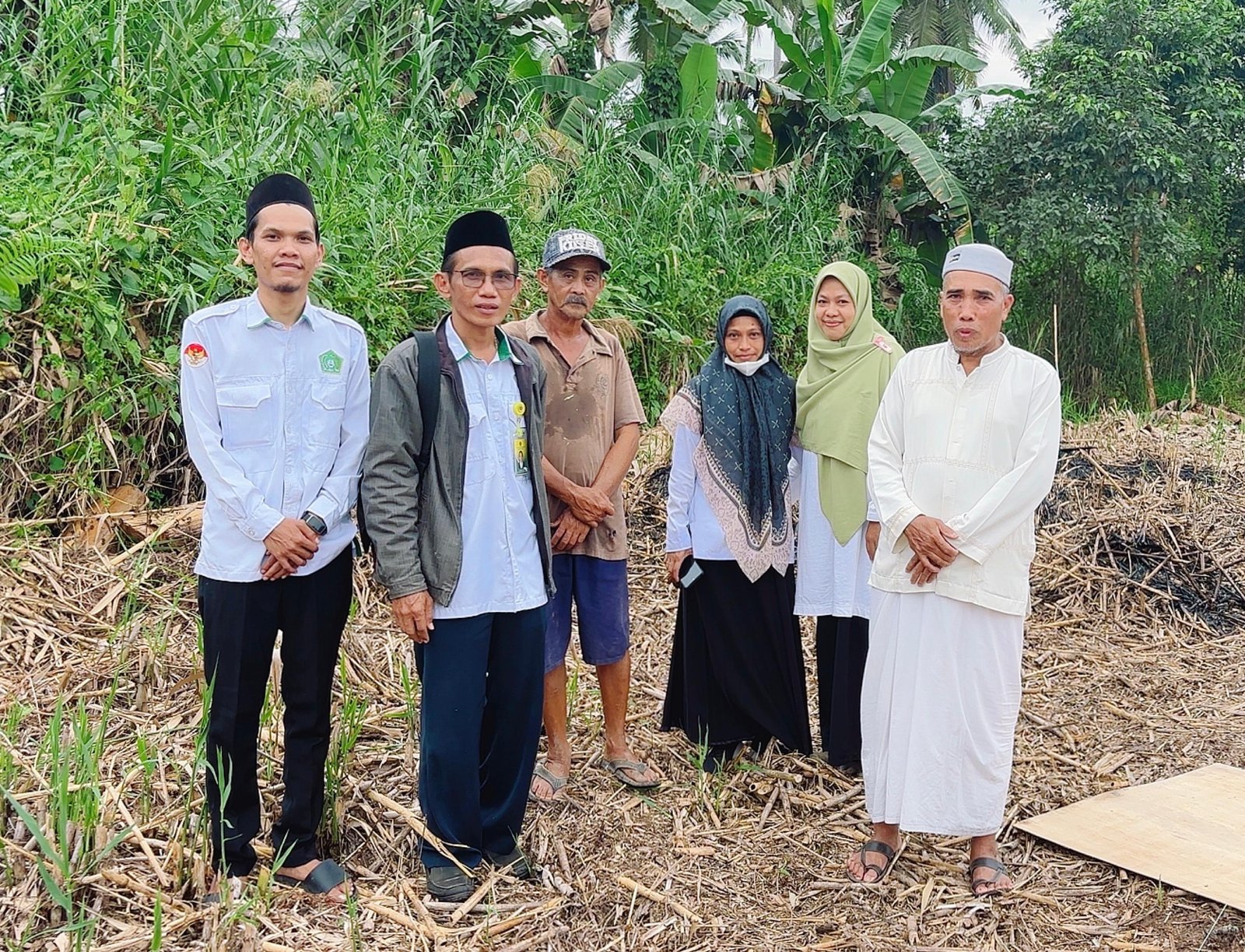 Arah Kiblat Untuk Umat, KUA Tanah Grogot Laksanakan Pengukuran Arah Kiblat untuk Mushola Baru