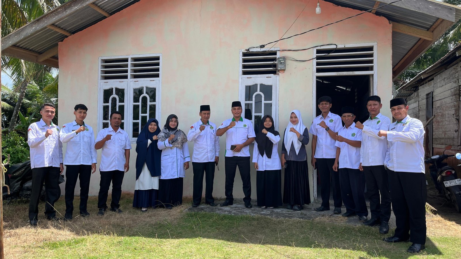 KUA Tuhemberua Kunjungan Silaturrahmi ke KUA Sawo, Bahas Kolaborasi Keagamaan