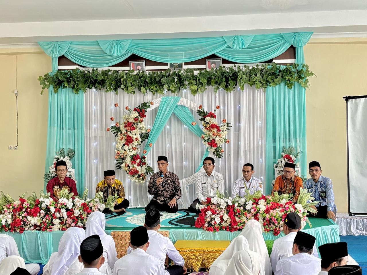 Tanpa Biaya, Dapat Souvenir! Nikah Massal HST Jadi Momen Bersejarah Bagi Puluhan Pasangan