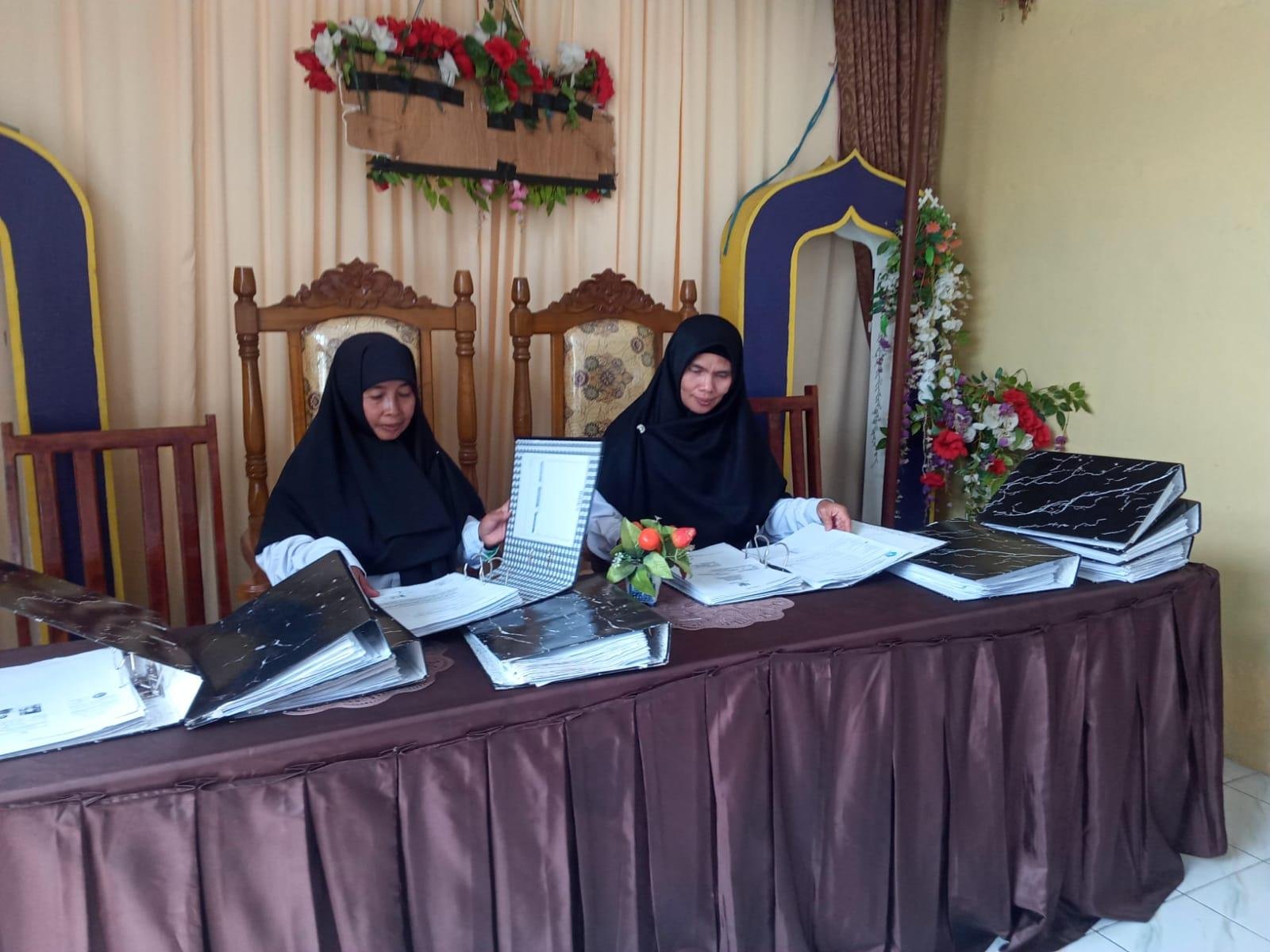 Kepala KUA Selupu Rejang: Administrasi Perkantoran adalah Fondasi Layanan Publik yang Berkualitas