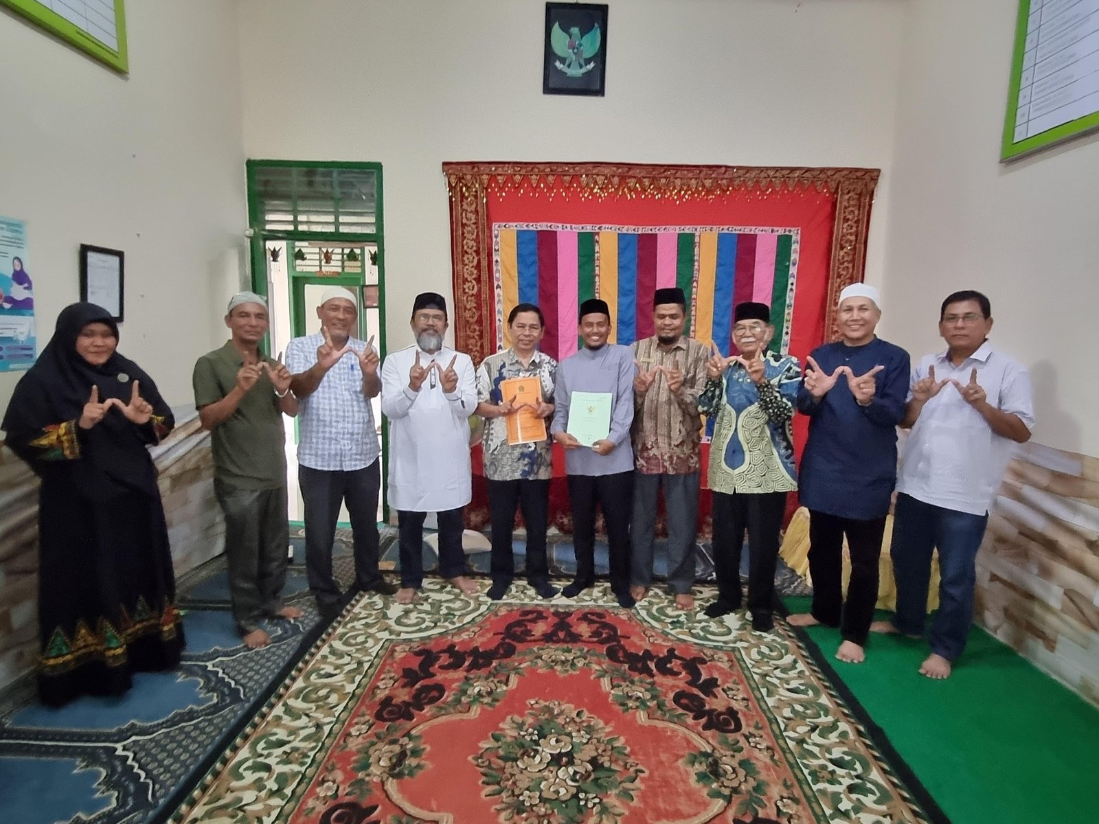 Ikrar Wakaf di KUA Syiah Kuala: “Demi Kemaslahatan Ummat”