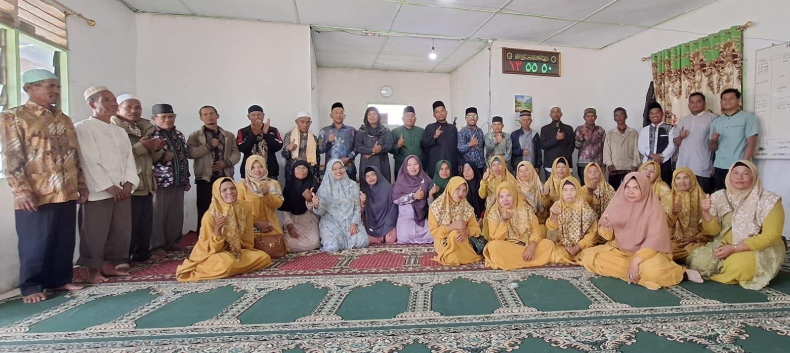 Kepala KUA Parbuluan Hadiri Pengajian Akbar Bersama Unsur BKM dan Tokoh Masyarakat
