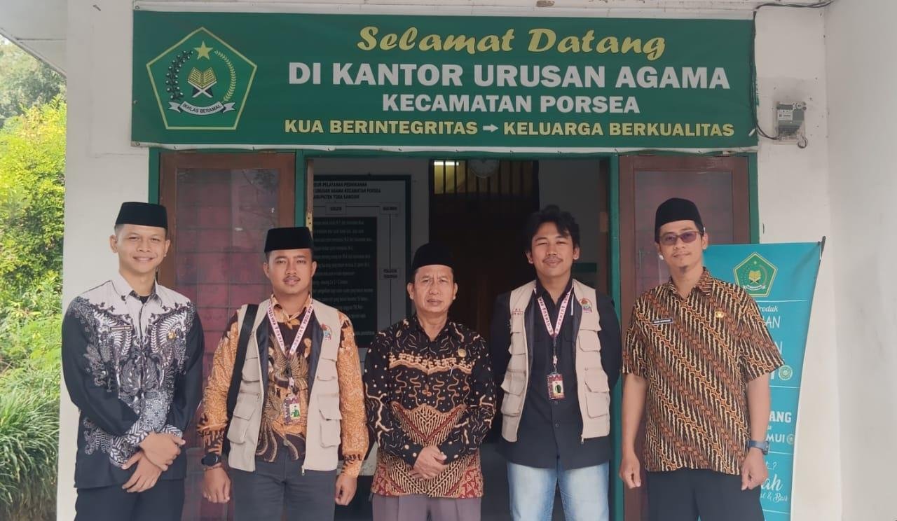 KUA Porsea Terima Audiensi Mahasiswa KKN UINSU, Dukung Penuh Program Kerja Pemberdayaan Masyarakat