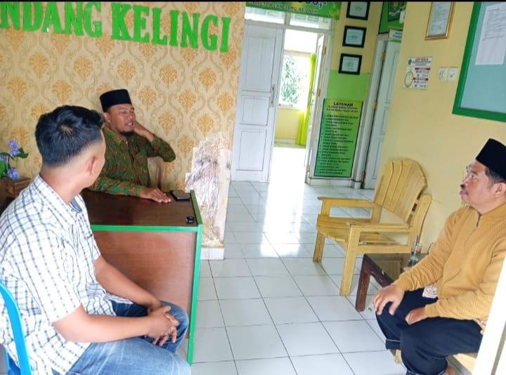 Bantu Calon Pengantin Tentukan Hari Bahagia, KUA Sindang Kelingi Tuai Apresiasi