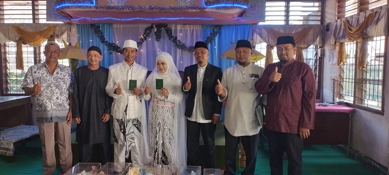 Dua Hati Berjanji, Cinta Bersemi: Momen Sakral Ijab Kabul di KUA Tigabinanga
