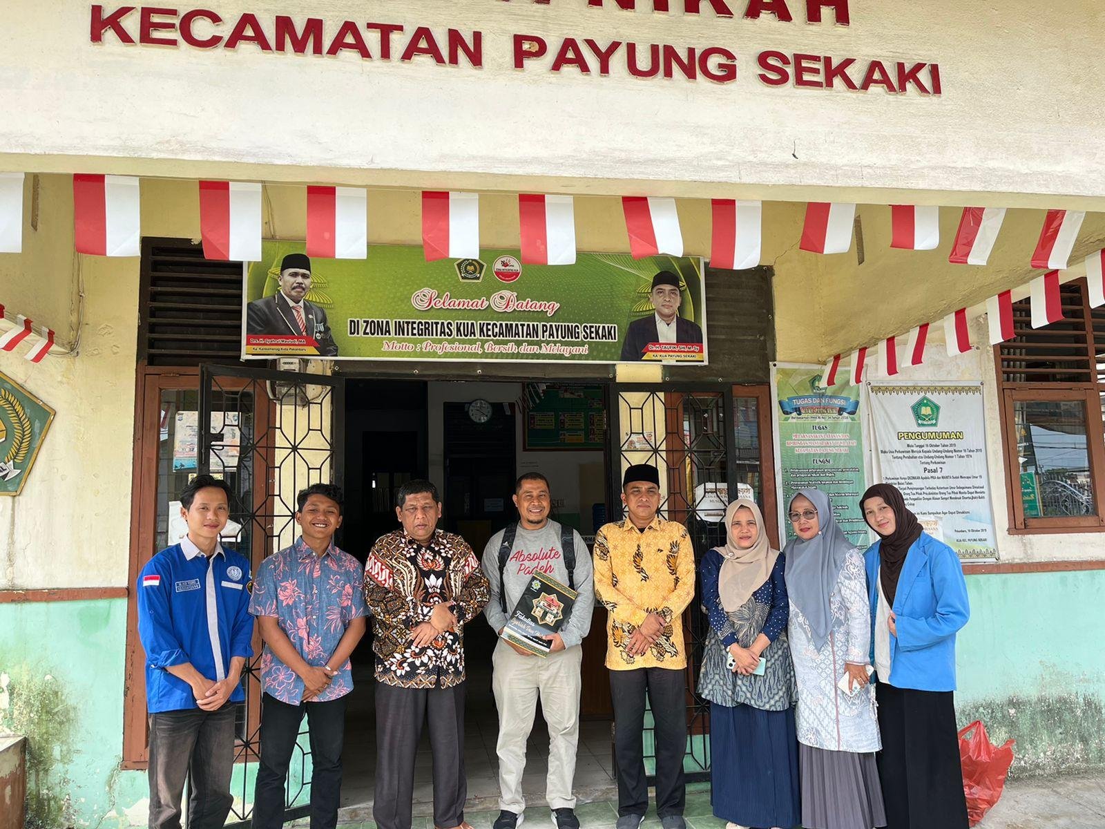 Ka. KUA Payung Sekaki Terima Dosen Pembimbing PKL