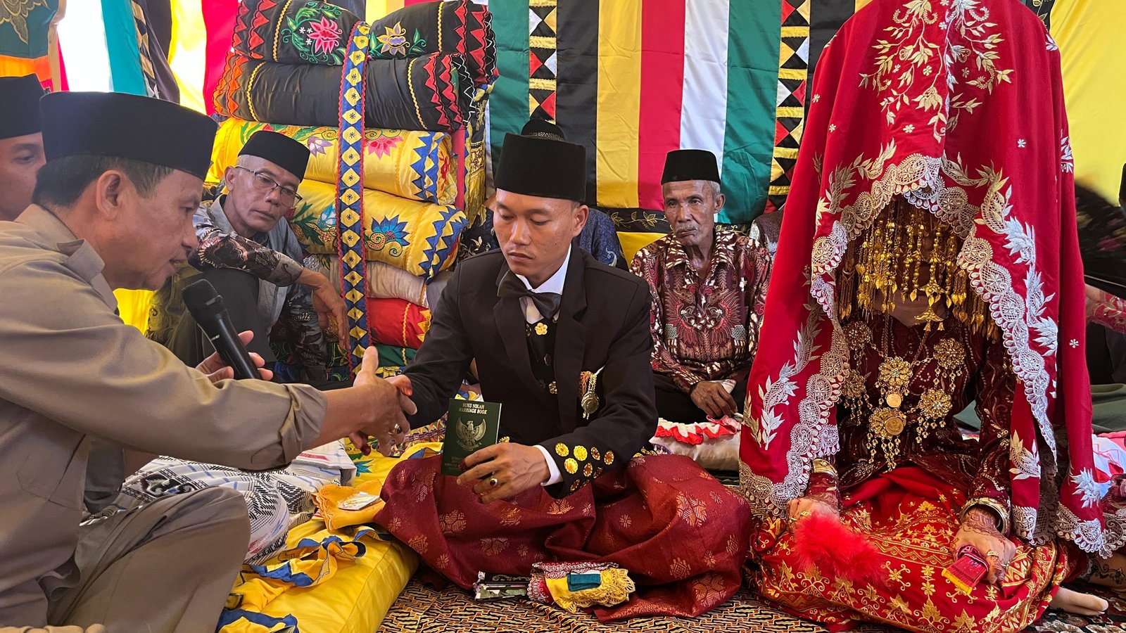 Akad Nikah di KUA Sawo: Proses Khidmat Menuju Rumah Tangga Sakinah