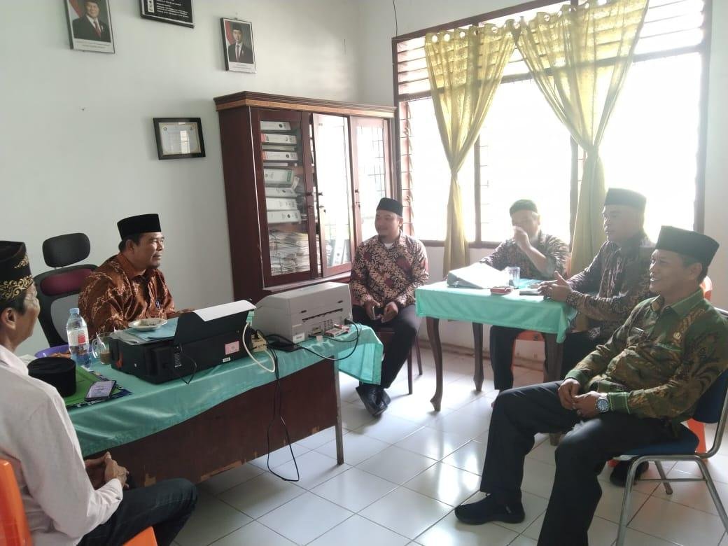 KUA Kecamatan STM Hilir Adakan Rapat Koordinasi Tingkatkan Kinerja Pelayanan