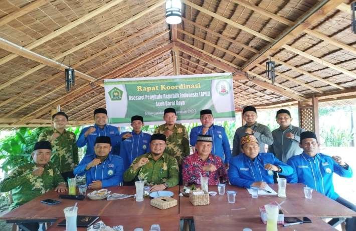 PC APRI Abdya Terbitkan Buku Bersama Karya Penghulu 