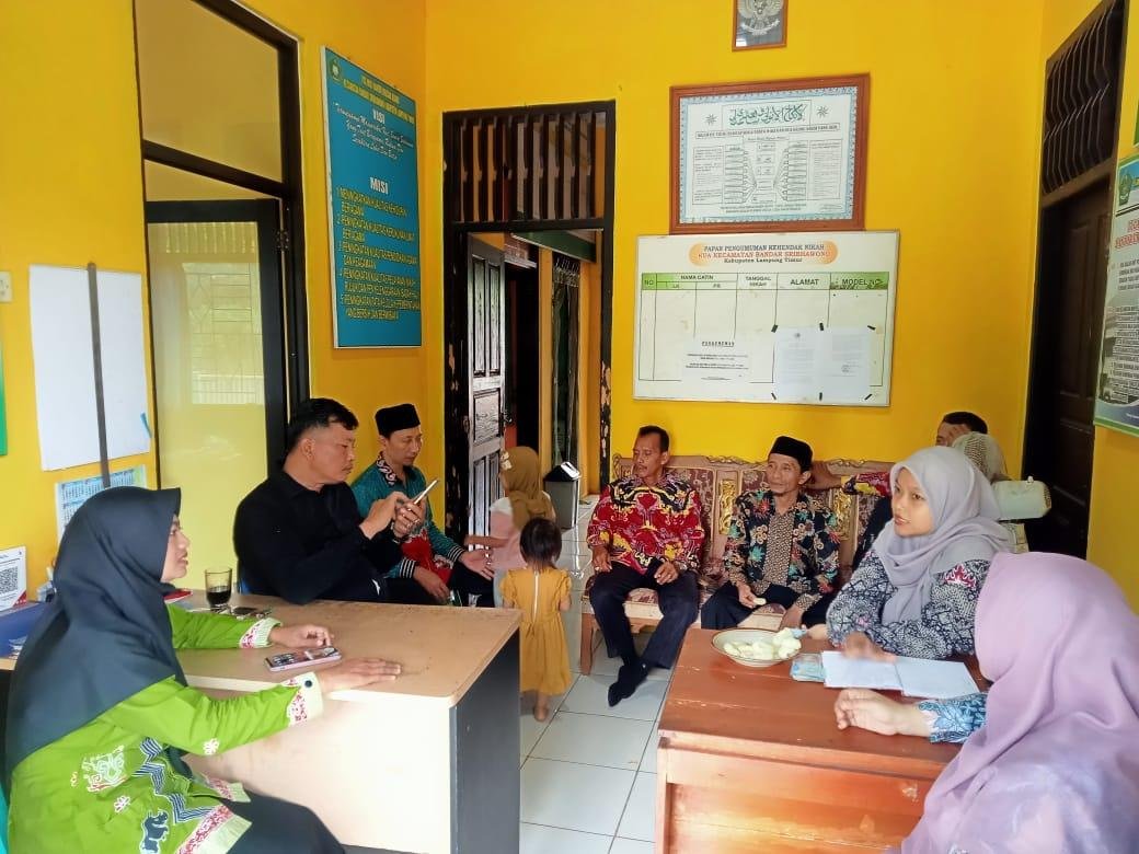 Peduli Yatim di Bulan Muharram, KUA Bandar Sribhawono Siapkan Bantuan Pendidikan