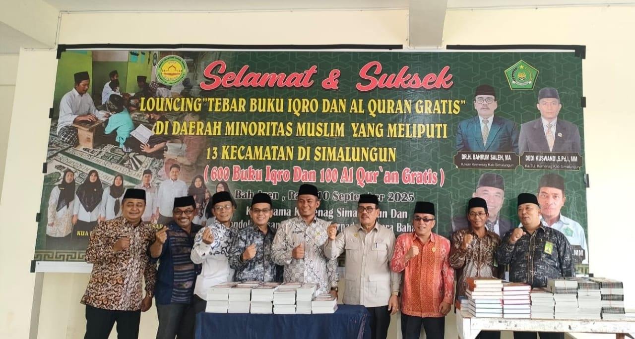 Kepala KUA Bosar Maligas Hadiri Peluncuran Tebar Buku Iqro’ dan Al Qur’an