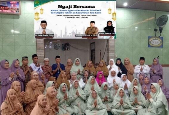 KUA Talo Kecil Gelar Ngaji Bersama Majelis Taklim
