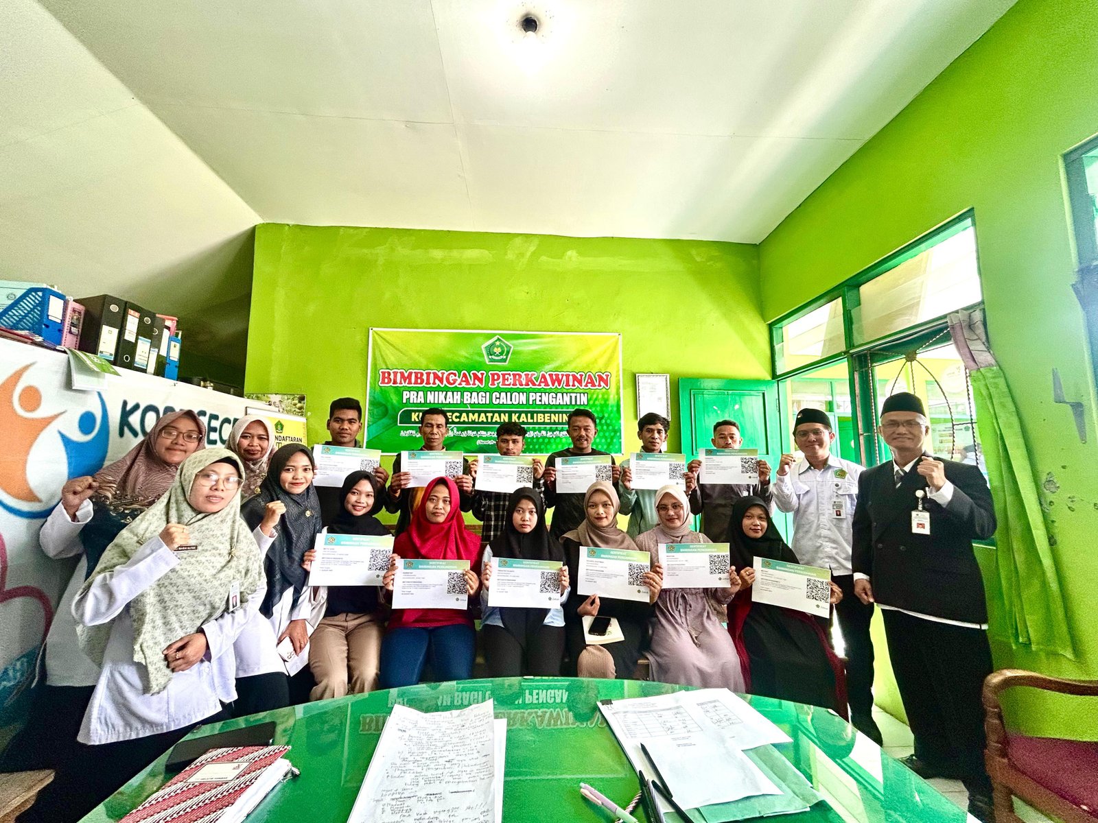 Wujudkan Generasi Berkualitas, KUA Kalibening Dampingi Catin dalam Bimbingan Perkawinan