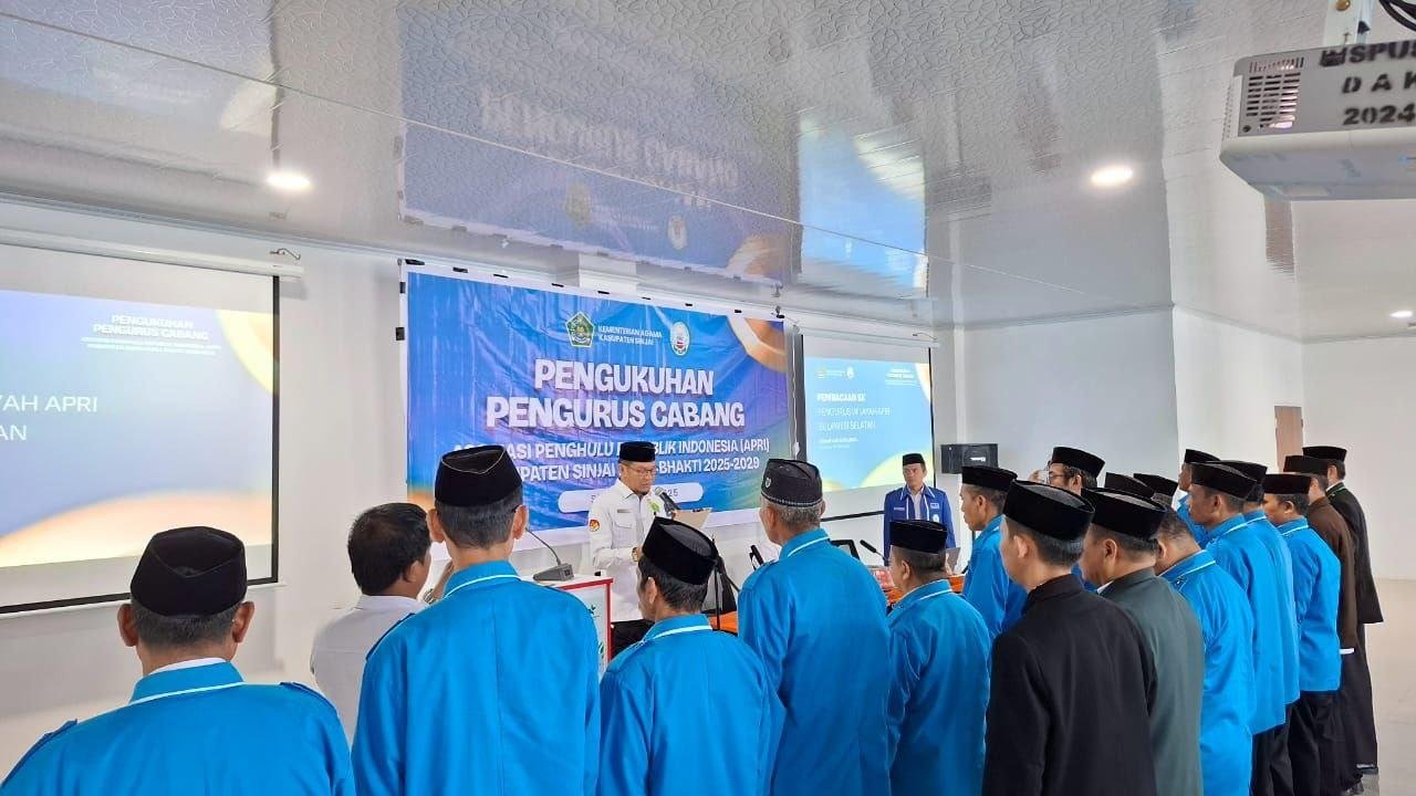 Pengukuhan dan Raker PC APRI Sinjai: Penghulu Adalah Pangulung Masyarakat