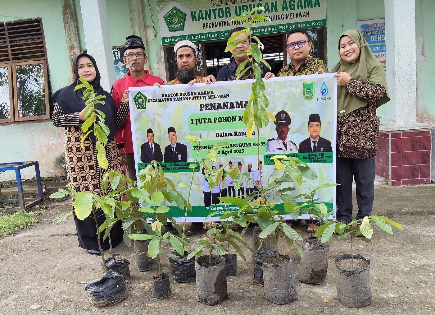 Ka. KUA Zakifri : Gerakan Penanaman 1 Juta Pohon Langkah Positif Tingkatkan Kesadaran Lingkungan