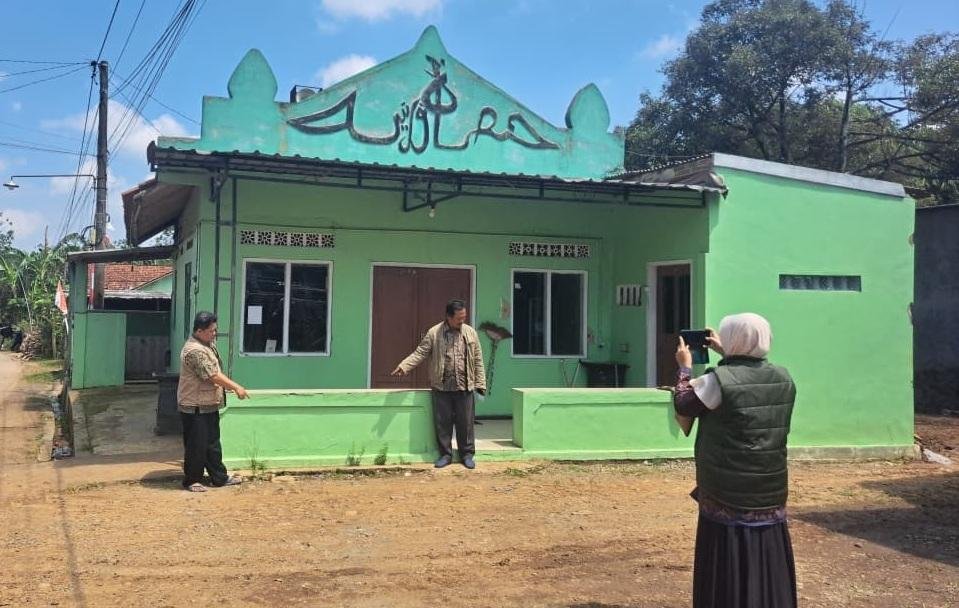 KUA Mandiraja Lakukan Verifikasi Tanah Wakaf di Desa Panggisari